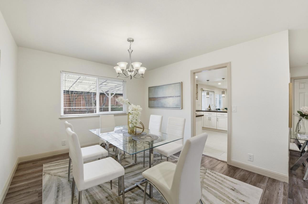 Detail Gallery Image 12 of 38 For 1256 Hillsdale Ave, San Jose,  CA 95118 - 4 Beds | 3 Baths