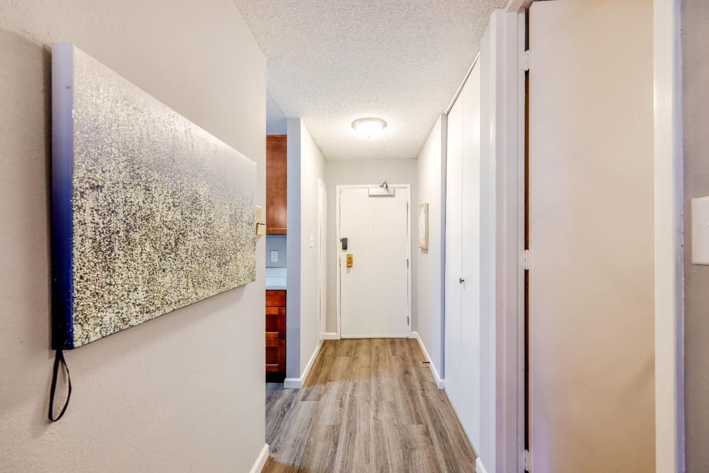 Detail Gallery Image 17 of 68 For 6148 Shelter Creek Ln, San Bruno,  CA 94066 - 1 Beds | 1 Baths