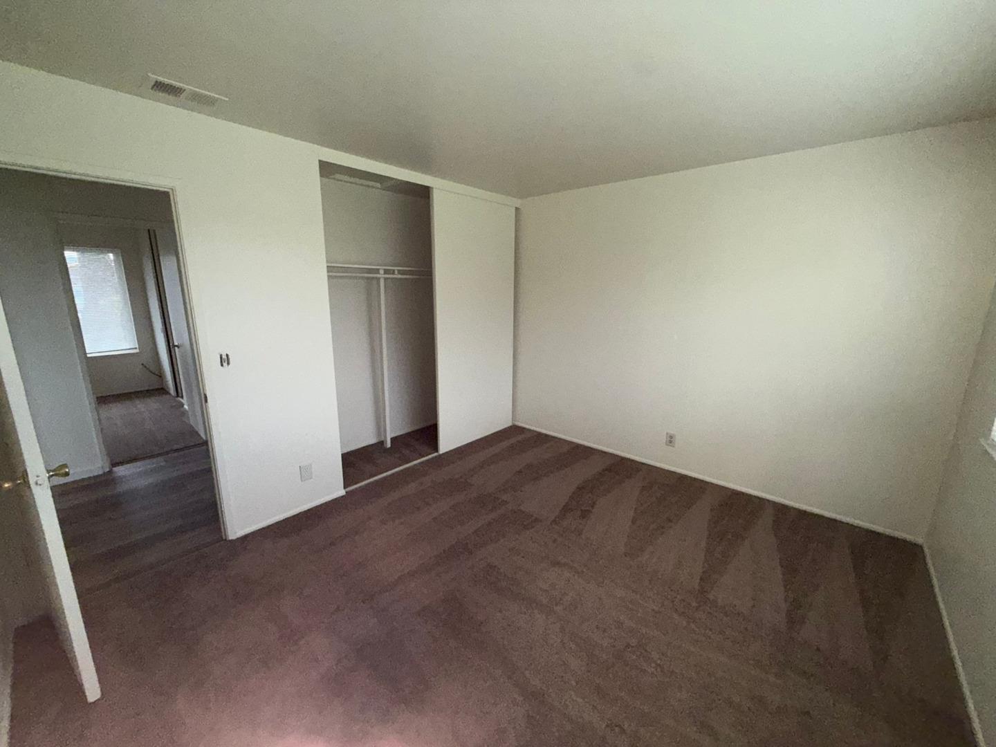 Detail Gallery Image 11 of 19 For 18650 Swaner Ave, Salinas,  CA 93906 - 3 Beds | 2 Baths