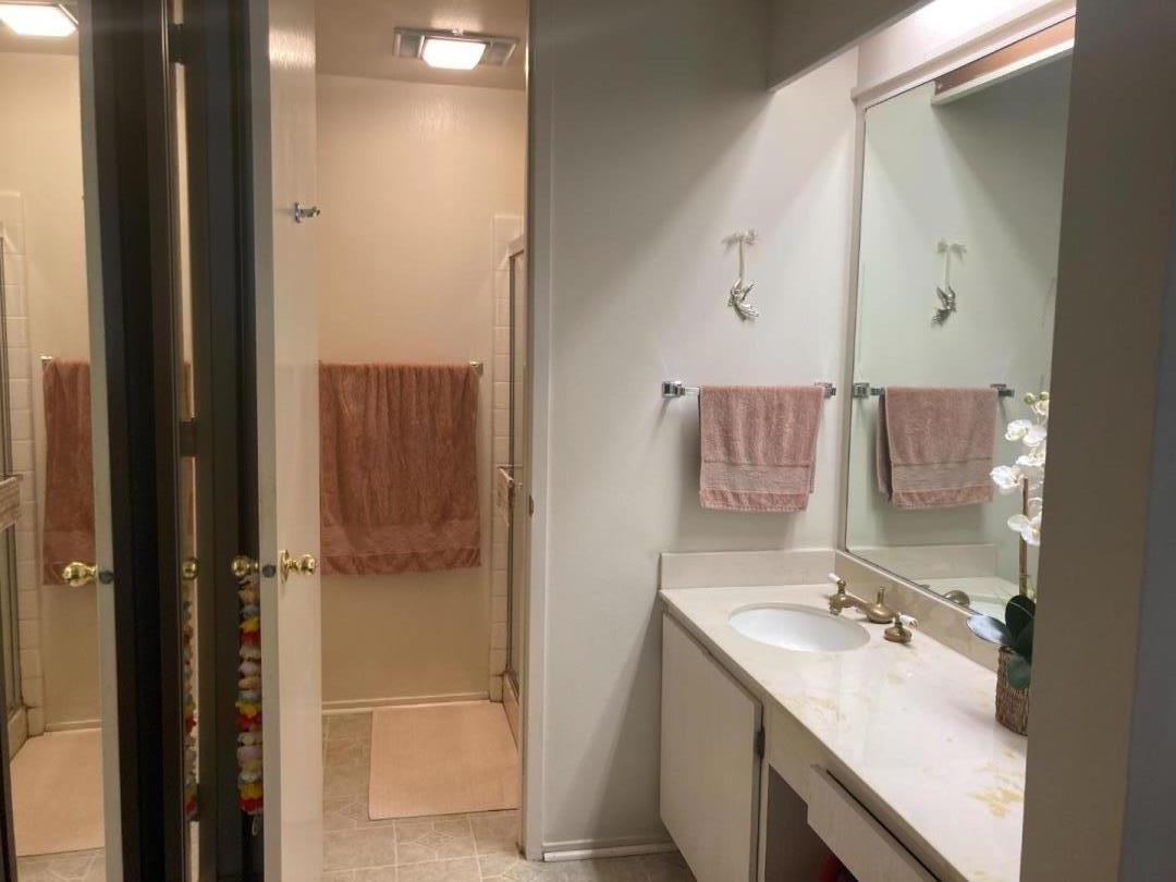 Detail Gallery Image 15 of 26 For 2316 Shelter Creek Ln, San Bruno,  CA 94066 - 2 Beds | 2 Baths