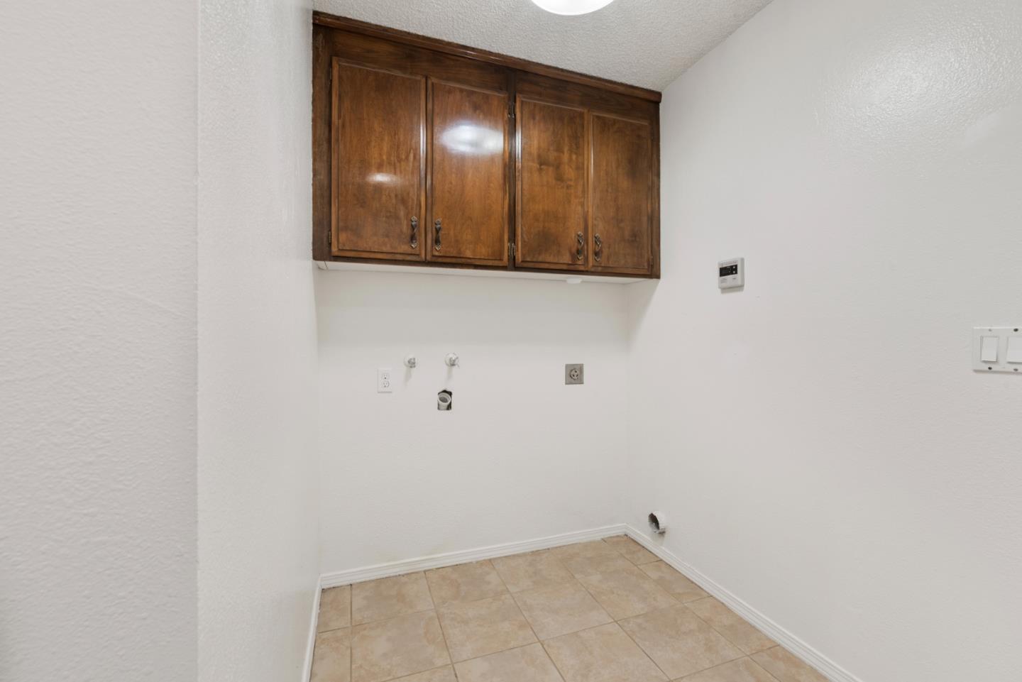 Detail Gallery Image 19 of 27 For 2820 Driftwood Dr, Madera,  CA 93637 - 4 Beds | 2 Baths