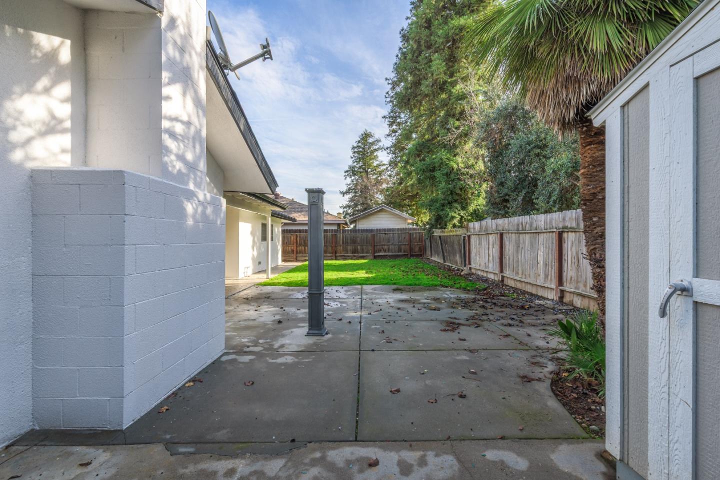 Detail Gallery Image 24 of 27 For 2820 Driftwood Dr, Madera,  CA 93637 - 4 Beds | 2 Baths