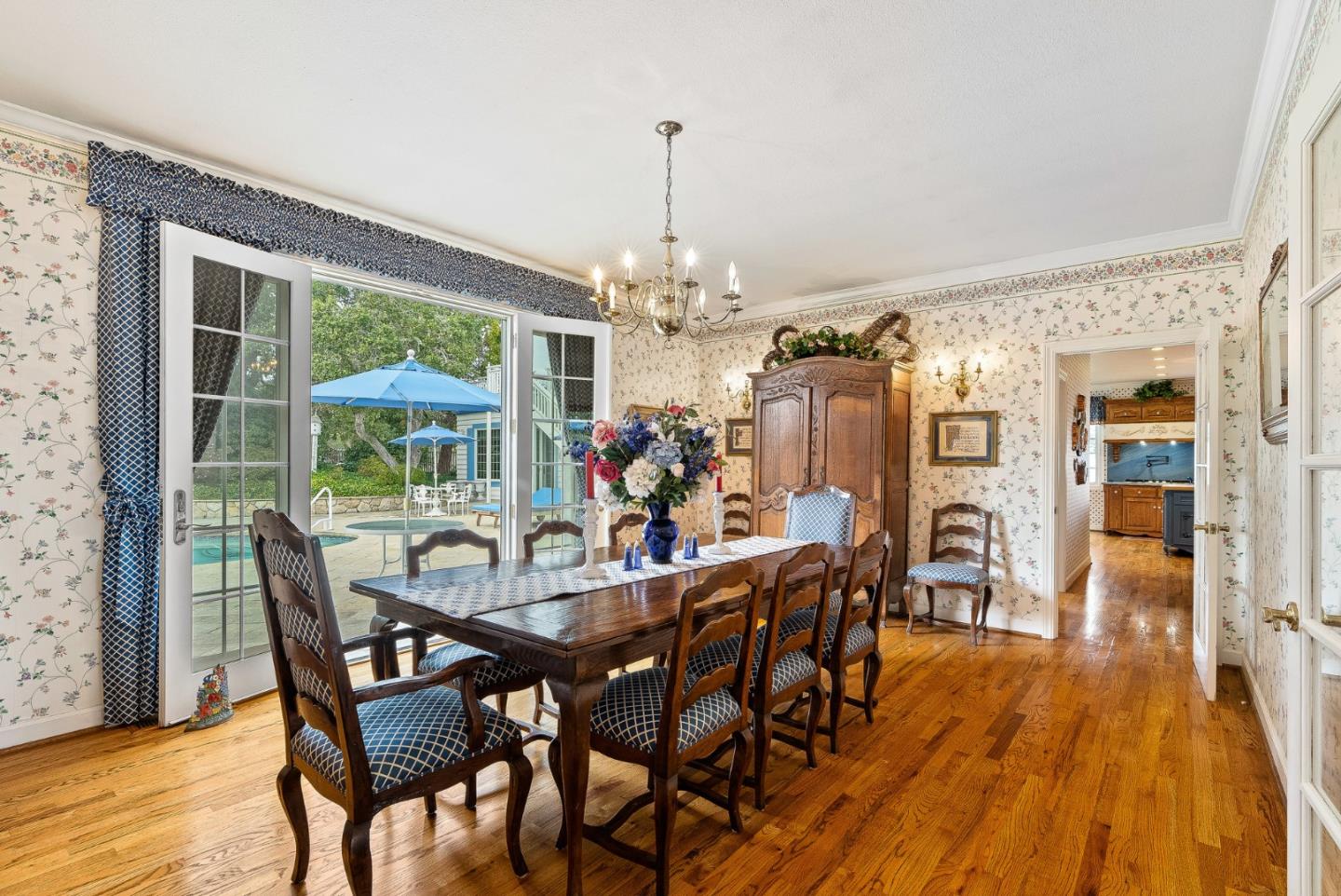 Detail Gallery Image 19 of 45 For 22 Hollins Dr, Santa Cruz,  CA 95060 - 4 Beds | 4 Baths