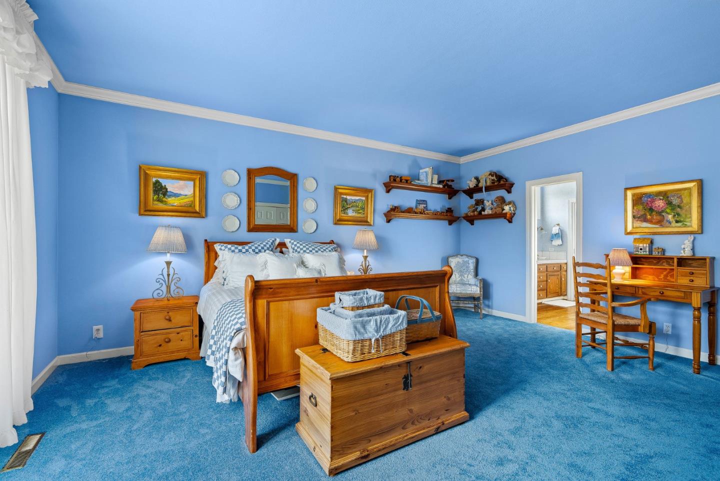 Detail Gallery Image 23 of 45 For 22 Hollins Dr, Santa Cruz,  CA 95060 - 4 Beds | 4 Baths