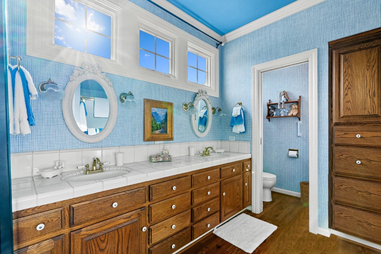 Detail Gallery Image 24 of 45 For 22 Hollins Dr, Santa Cruz,  CA 95060 - 4 Beds | 4 Baths