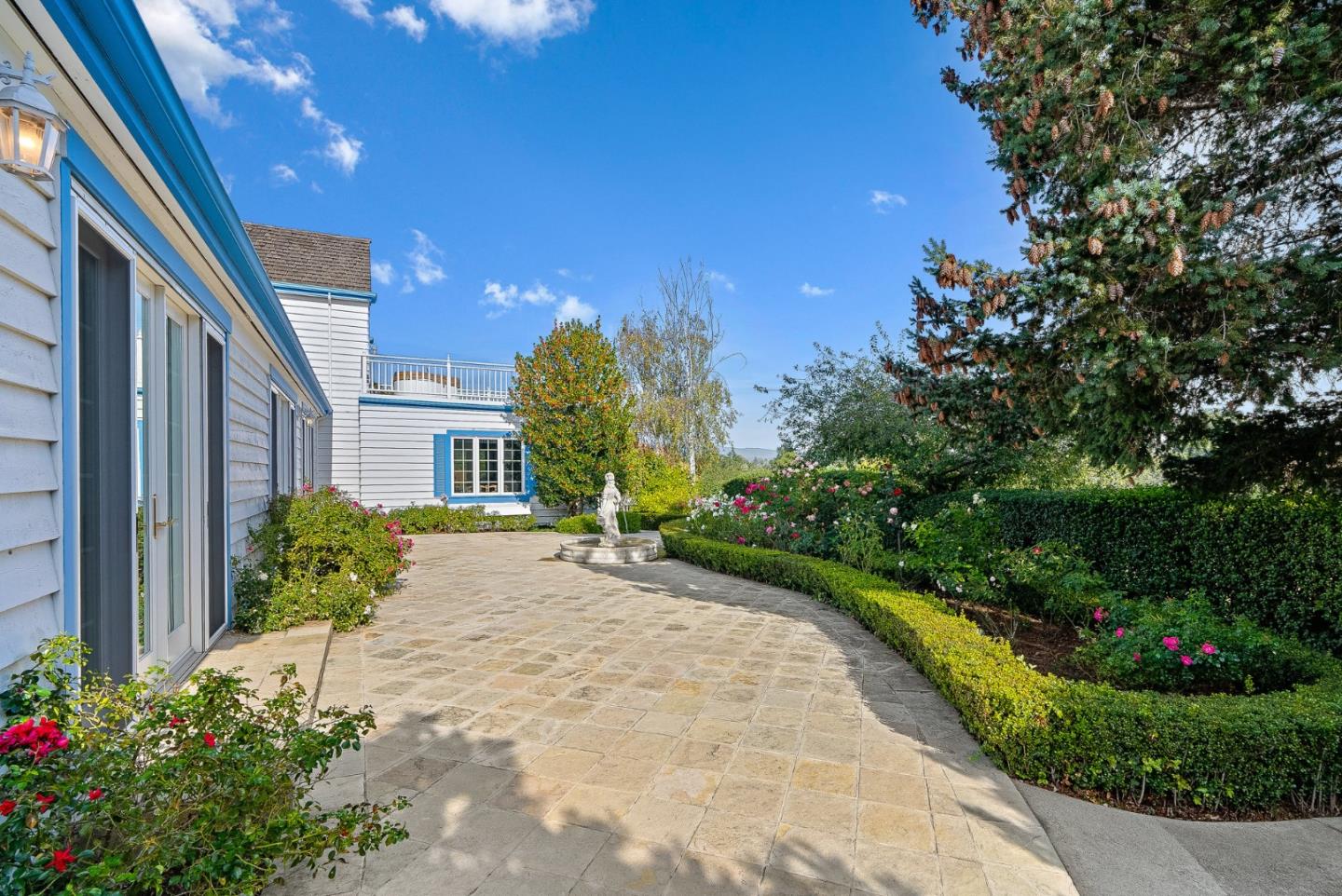 Detail Gallery Image 34 of 45 For 22 Hollins Dr, Santa Cruz,  CA 95060 - 4 Beds | 4 Baths