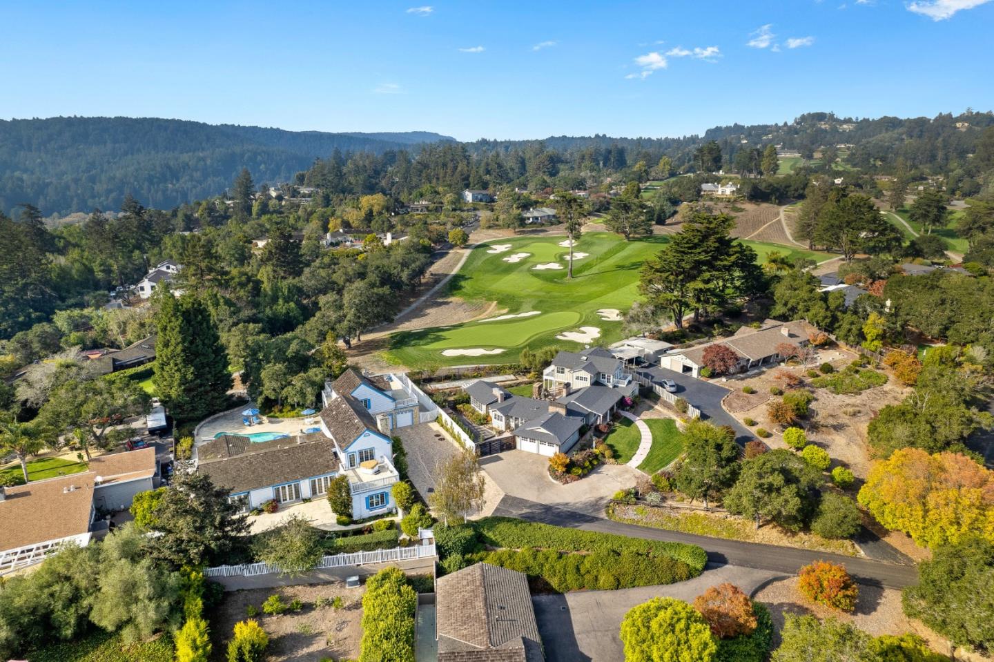 Detail Gallery Image 7 of 45 For 22 Hollins Dr, Santa Cruz,  CA 95060 - 4 Beds | 4 Baths