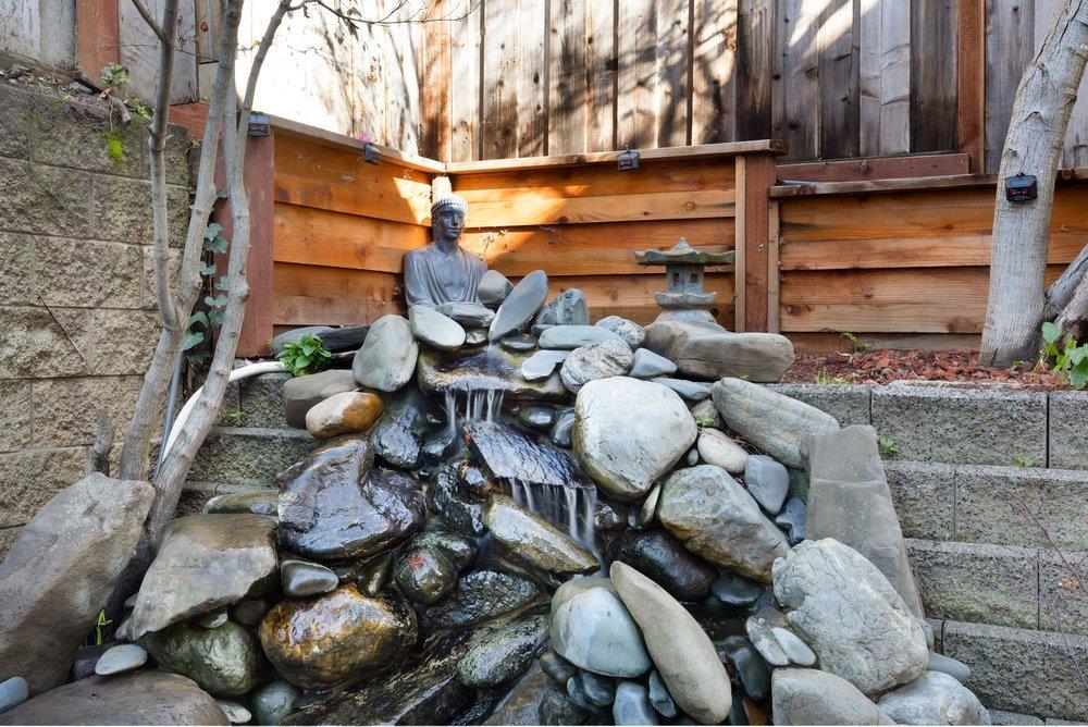 Detail Gallery Image 19 of 22 For 205 Roosevelt Ter, Santa Cruz,  CA 95060 - 2 Beds | 1/1 Baths