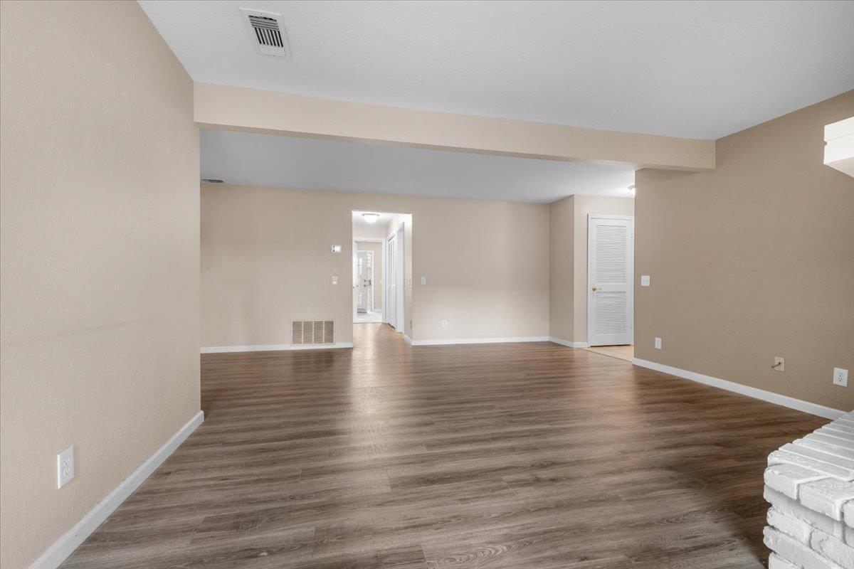 Detail Gallery Image 4 of 27 For 5829 San Juan Ave #5,  Citrus Heights,  CA 95610 - 2 Beds | 1/1 Baths