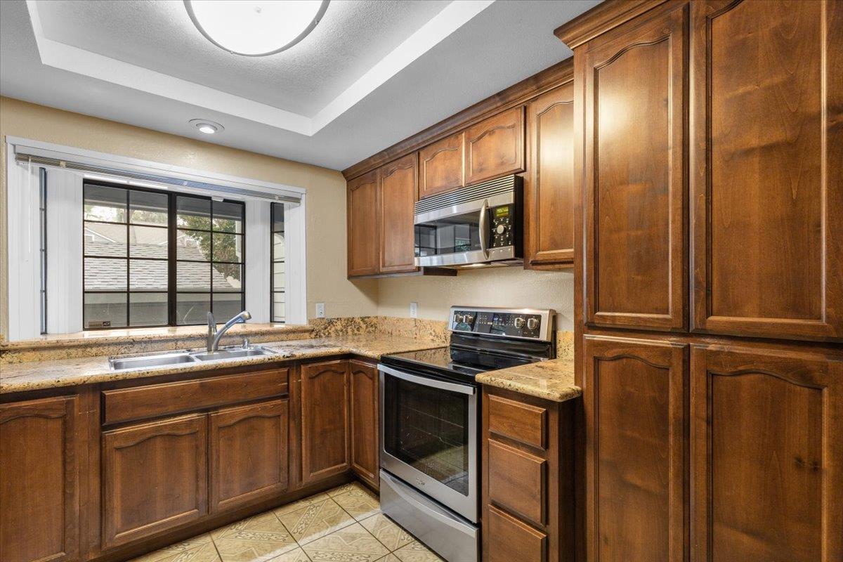 Detail Gallery Image 8 of 27 For 5829 San Juan Ave #5,  Citrus Heights,  CA 95610 - 2 Beds | 1/1 Baths