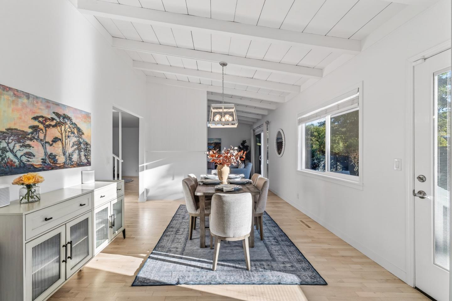 Detail Gallery Image 11 of 26 For 3610 Oliver Rd, Carmel,  CA 93923 - 3 Beds | 2 Baths