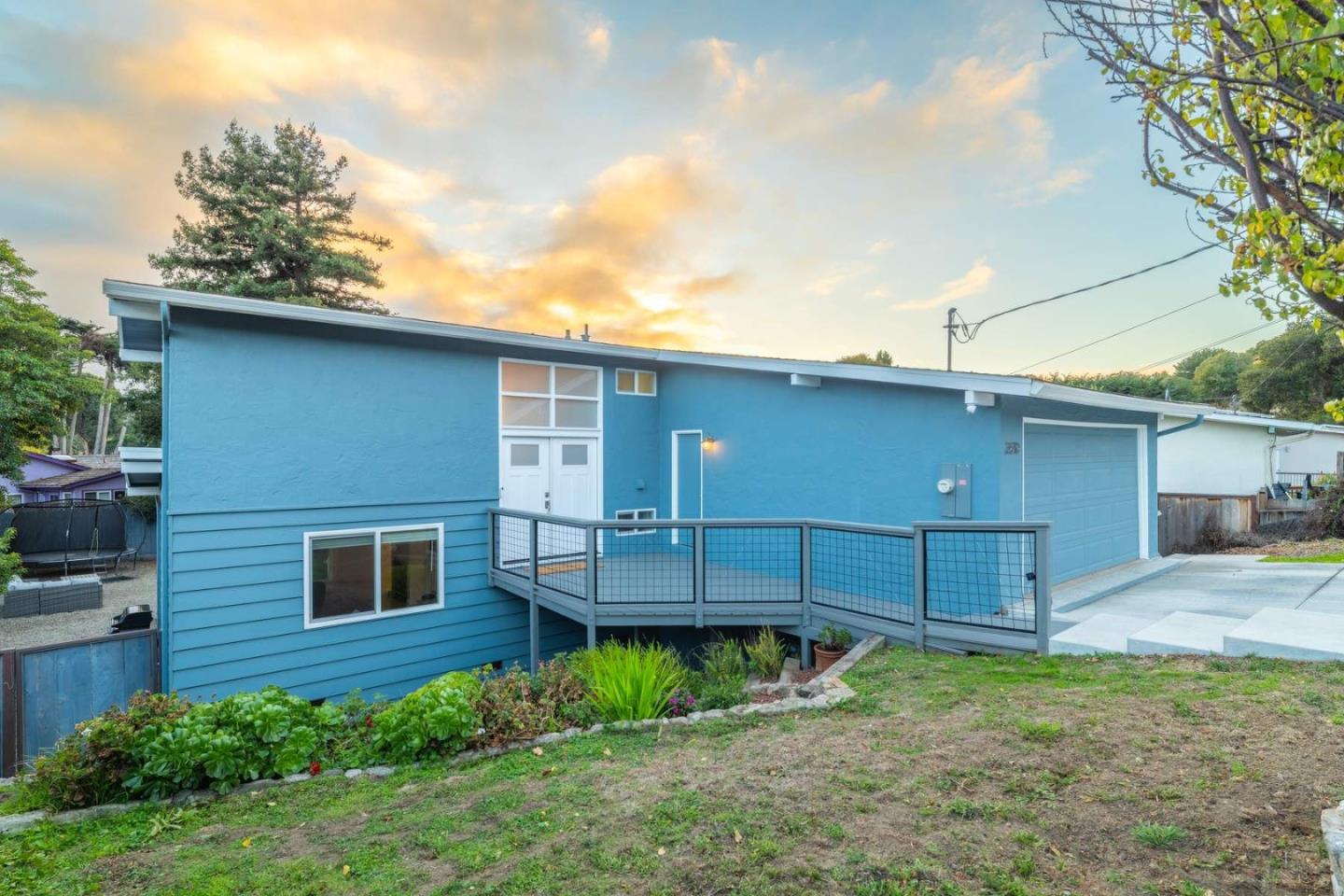 Detail Gallery Image 29 of 31 For 3610 Oliver Rd, Carmel,  CA 93923 - 3 Beds | 2 Baths