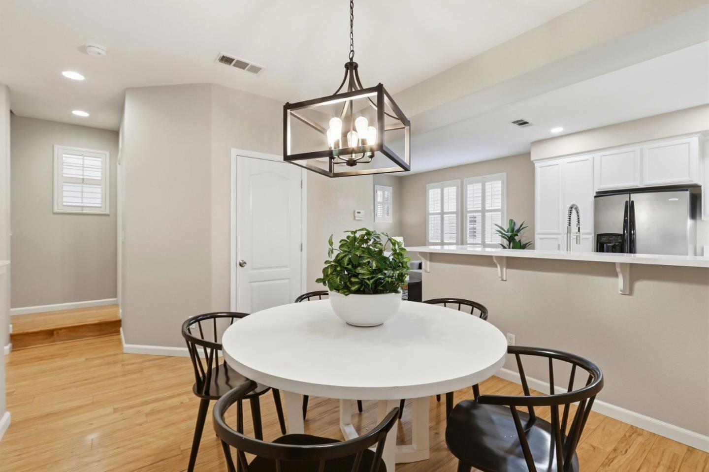 Detail Gallery Image 20 of 50 For 354 Heritage View Ter, San Jose,  CA 95125 - 2 Beds | 2/1 Baths