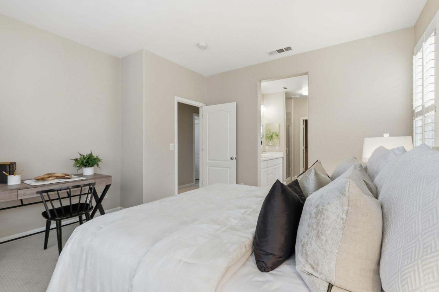 Detail Gallery Image 24 of 50 For 354 Heritage View Ter, San Jose,  CA 95125 - 2 Beds | 2/1 Baths