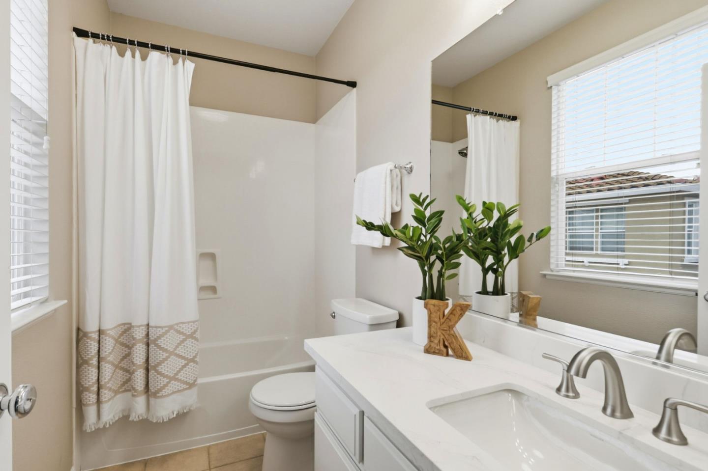 Detail Gallery Image 40 of 50 For 354 Heritage View Ter, San Jose,  CA 95125 - 2 Beds | 2/1 Baths