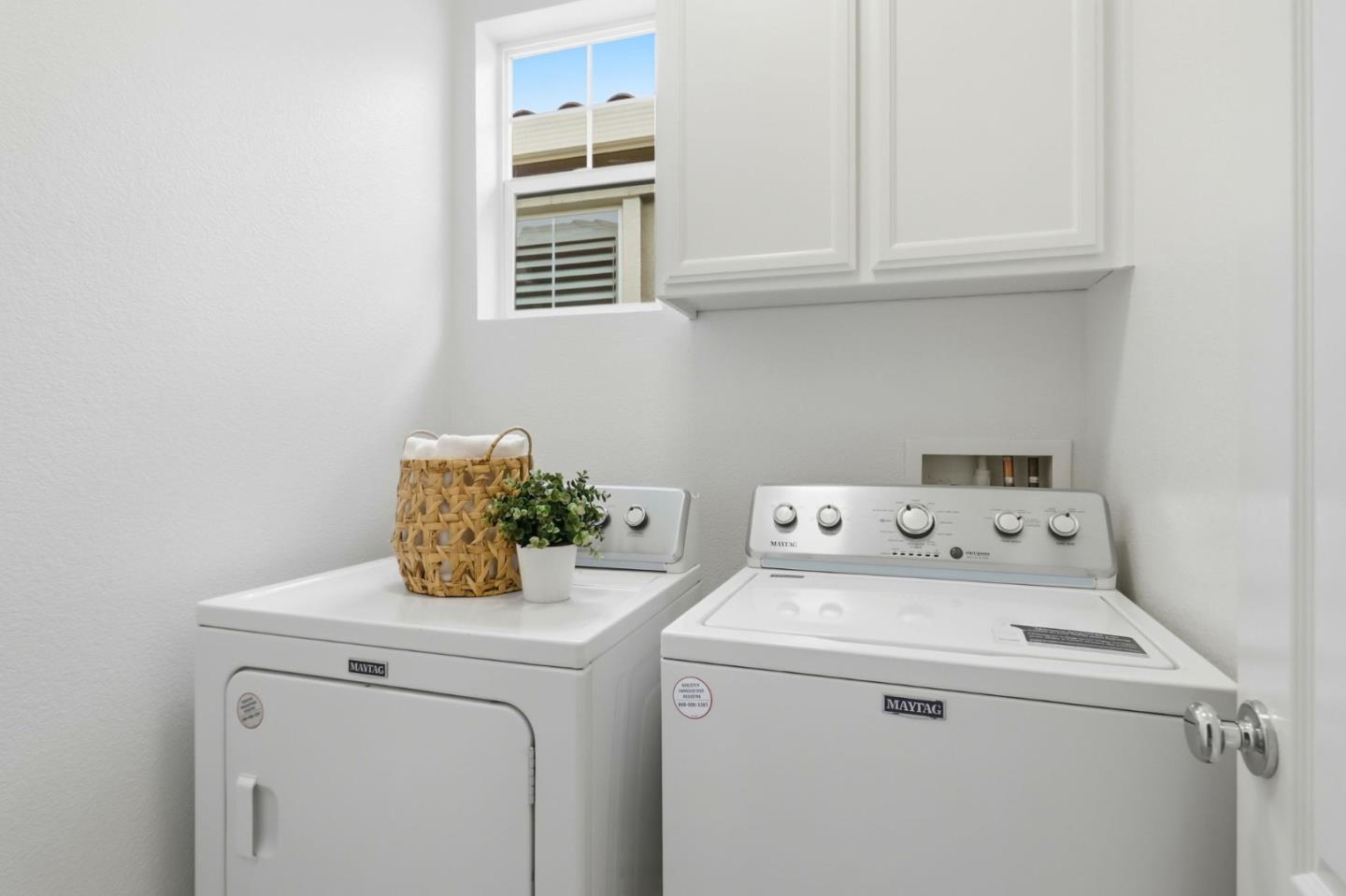 Detail Gallery Image 41 of 50 For 354 Heritage View Ter, San Jose,  CA 95125 - 2 Beds | 2/1 Baths