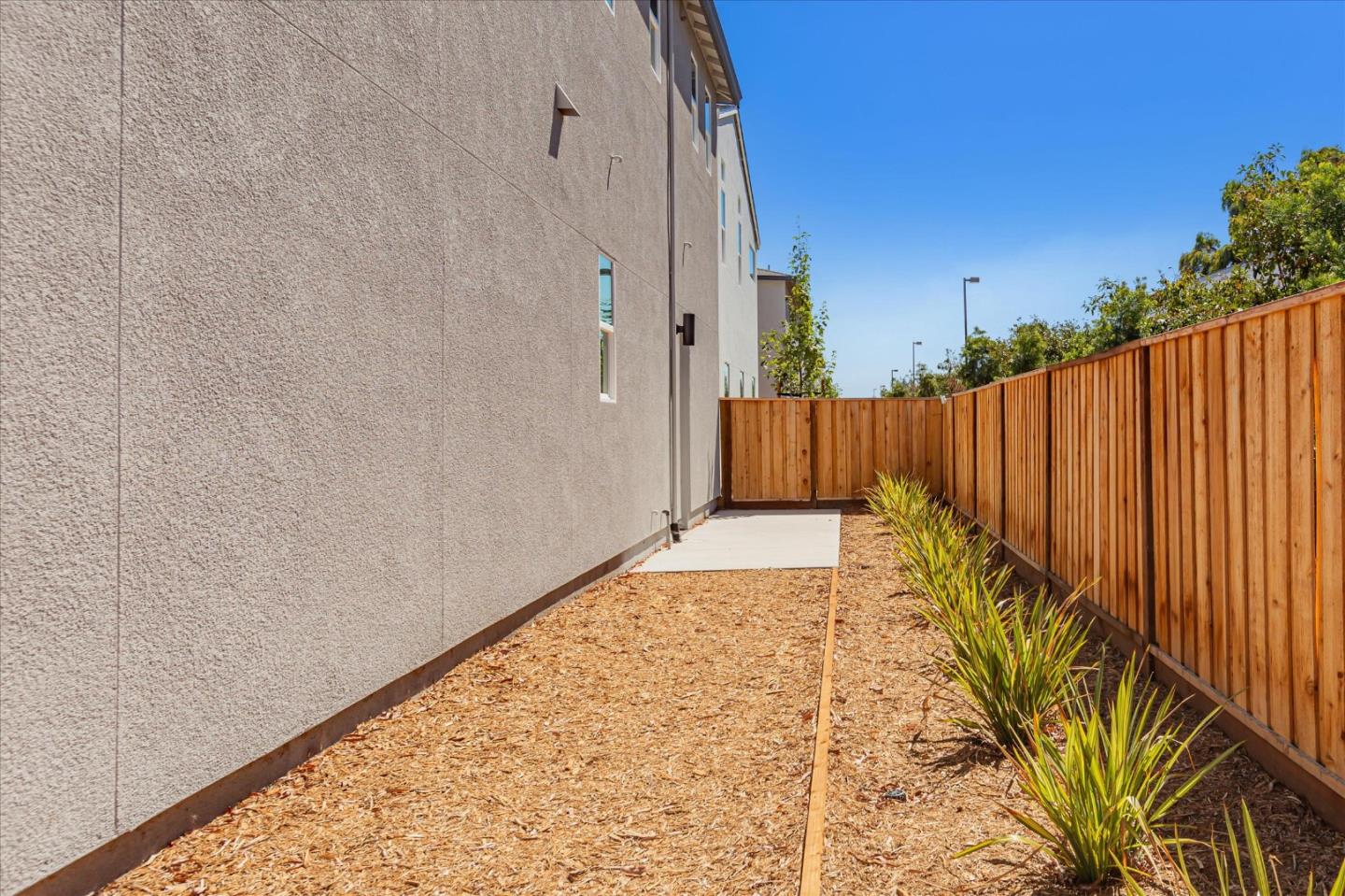 Detail Gallery Image 19 of 19 For 528 Lapis Ct, San Ramon,  CA 94583 - 4 Beds | 2/1 Baths
