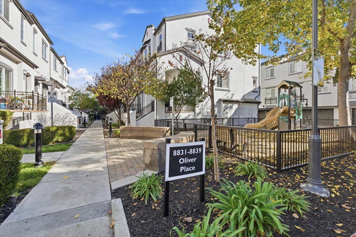 Front Image Thumbnail for ML82030500