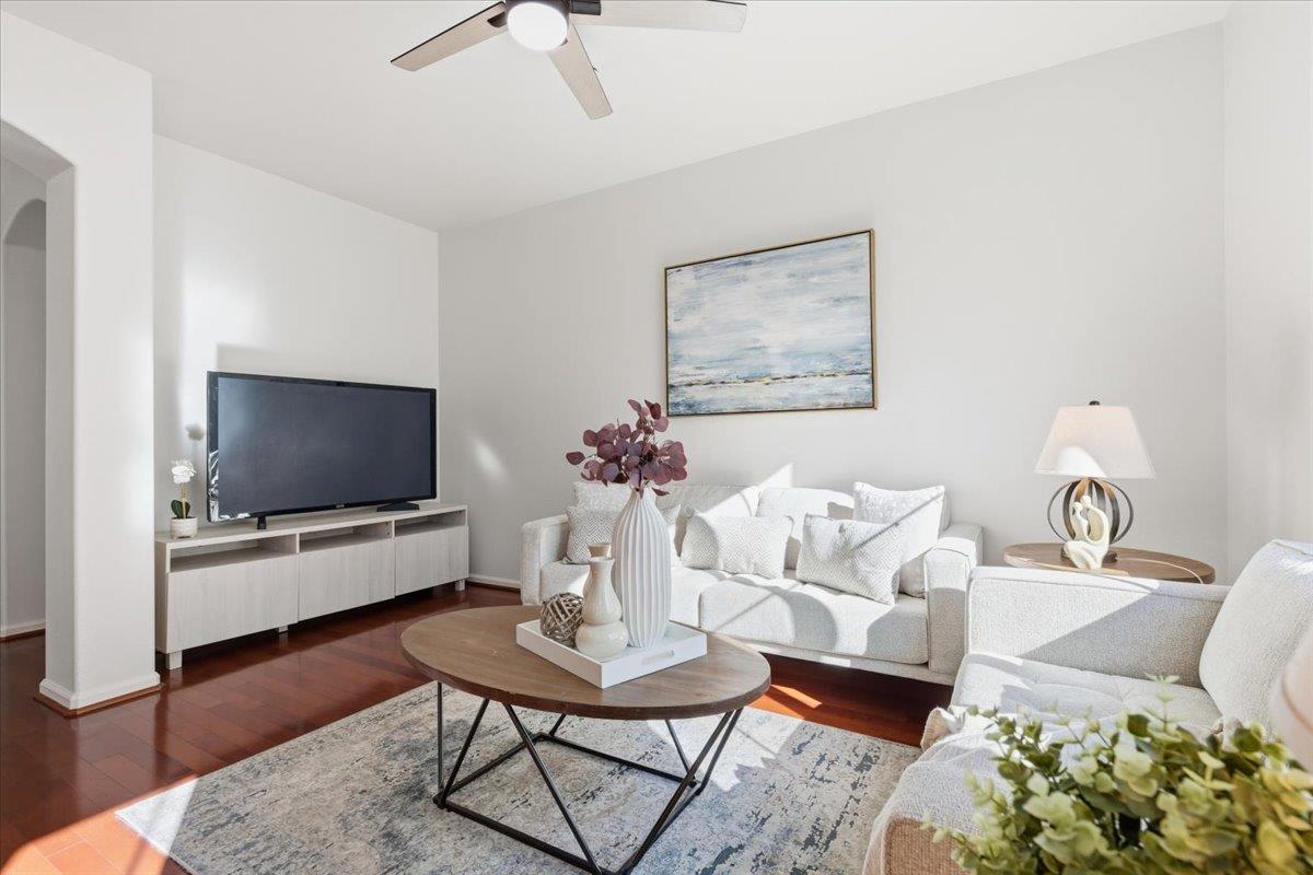 Detail Gallery Image 16 of 44 For 8831 Oliver Pl, Dublin,  CA 94568 - 4 Beds | 2/1 Baths