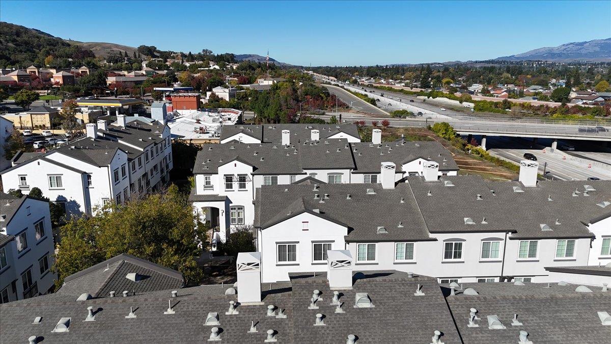 Detail Gallery Image 32 of 44 For 8831 Oliver Pl, Dublin,  CA 94568 - 4 Beds | 2/1 Baths