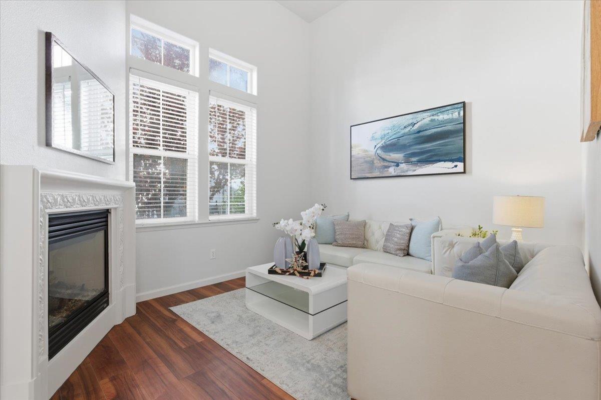 Detail Gallery Image 5 of 44 For 8831 Oliver Pl, Dublin,  CA 94568 - 4 Beds | 2/1 Baths