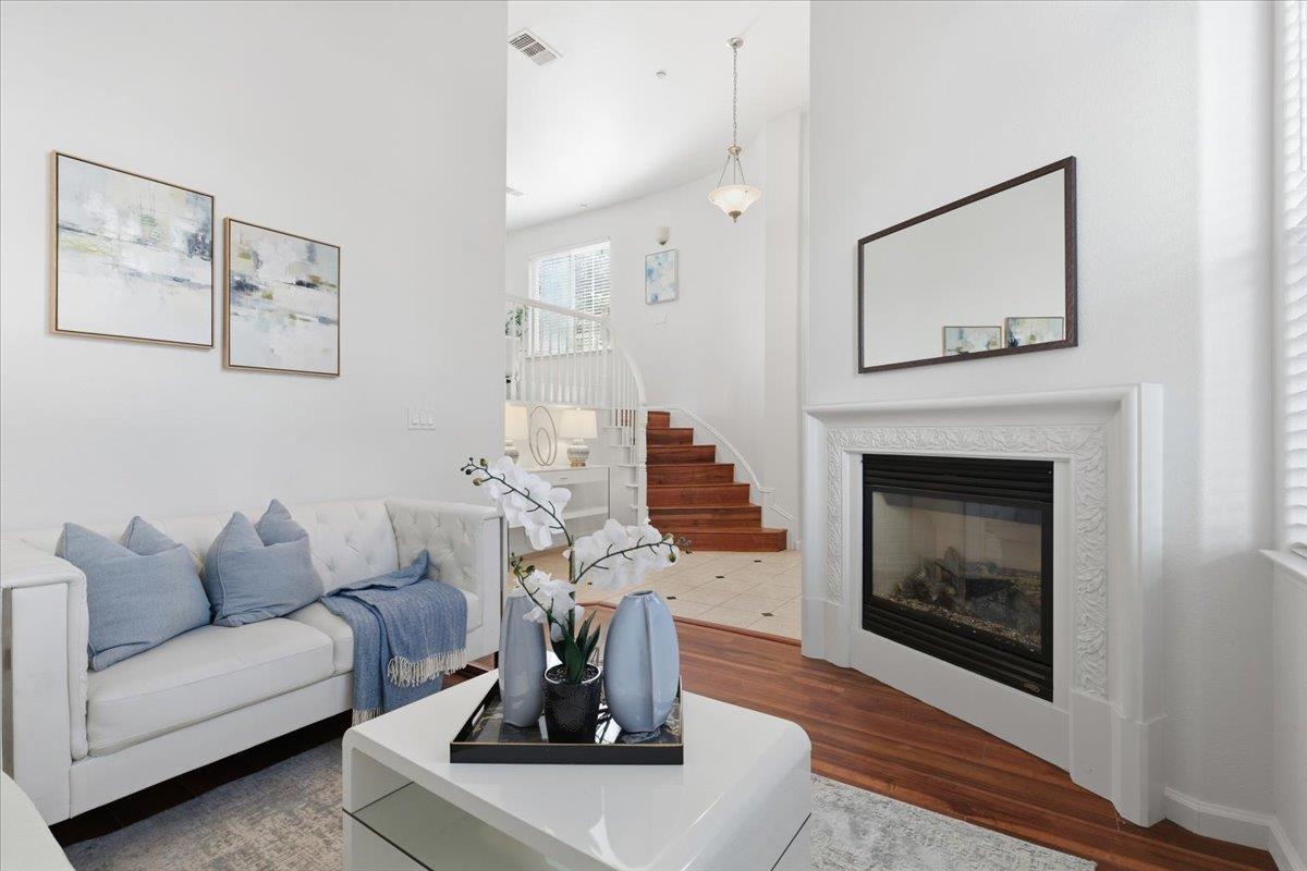 Detail Gallery Image 6 of 44 For 8831 Oliver Pl, Dublin,  CA 94568 - 4 Beds | 2/1 Baths