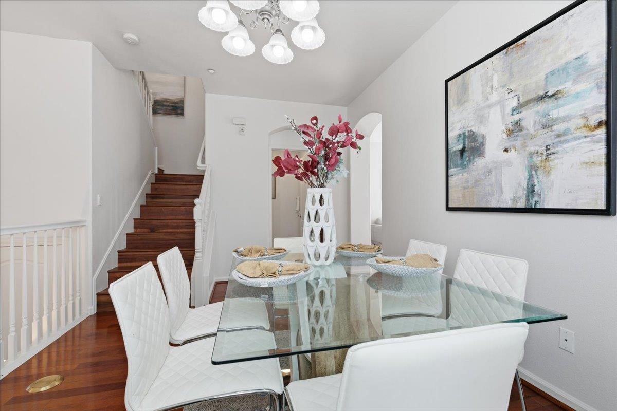 Detail Gallery Image 9 of 44 For 8831 Oliver Pl, Dublin,  CA 94568 - 4 Beds | 2/1 Baths