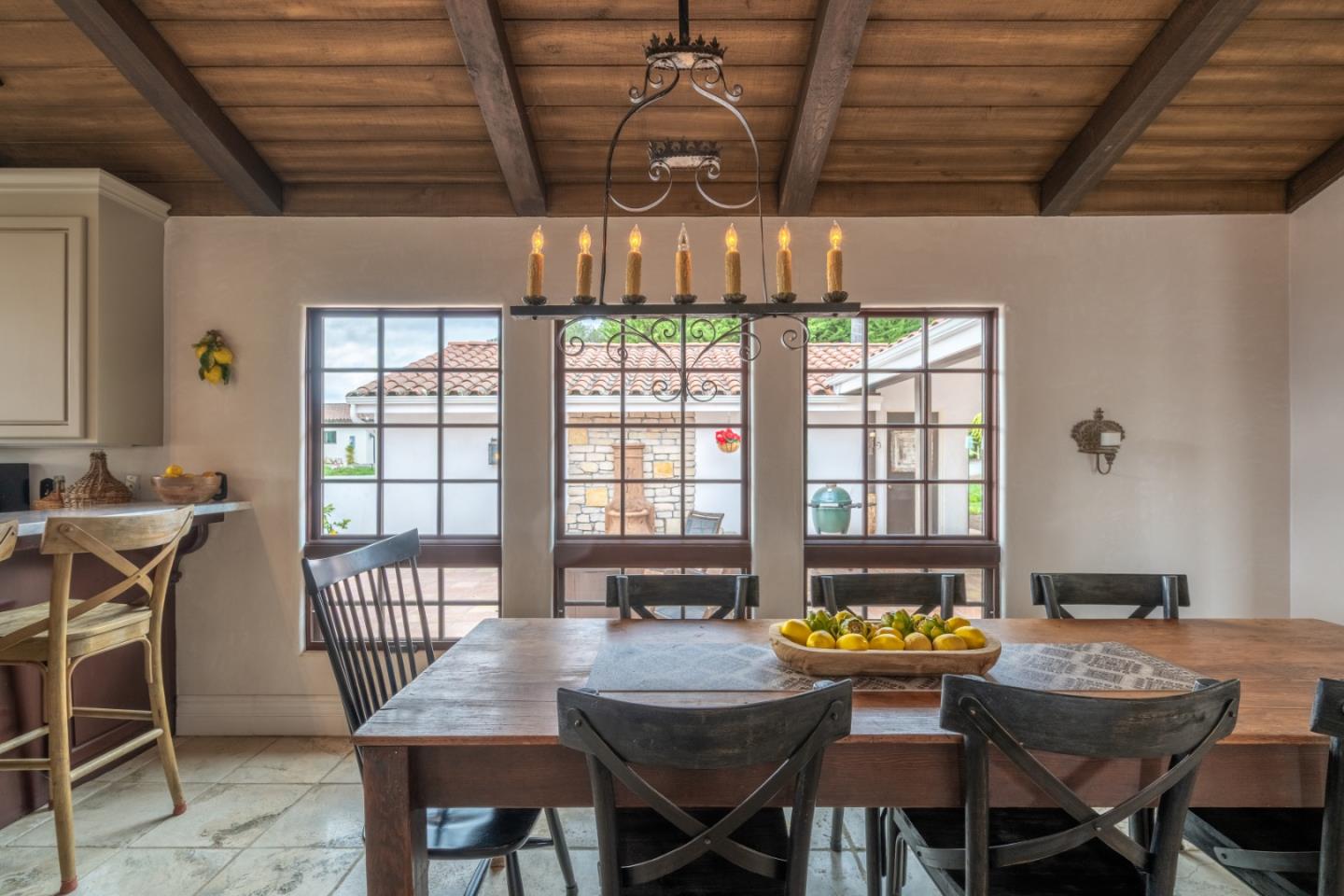 Detail Gallery Image 21 of 39 For 25430 Loma Robles Dr, Carmel,  CA 93923 - 3 Beds | 2/1 Baths