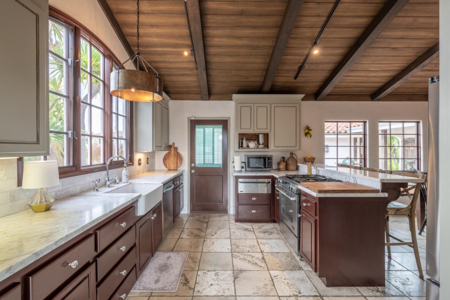 Detail Gallery Image 26 of 39 For 25430 Loma Robles Dr, Carmel,  CA 93923 - 3 Beds | 2/1 Baths