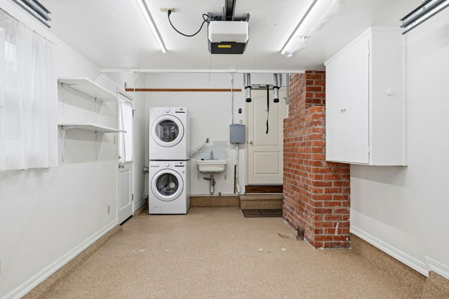 Detail Gallery Image 23 of 32 For 118 Alexander Ave, Redwood City,  CA 94061 - 2 Beds | 2 Baths