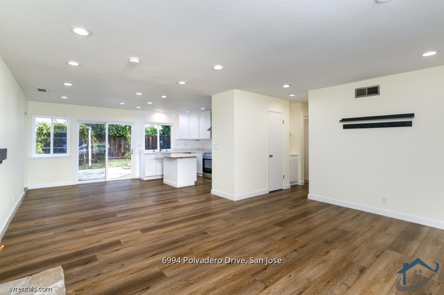 Detail Gallery Image 6 of 33 For 6994 Polvadero Dr, San Jose,  CA 95119 - 3 Beds | 2 Baths