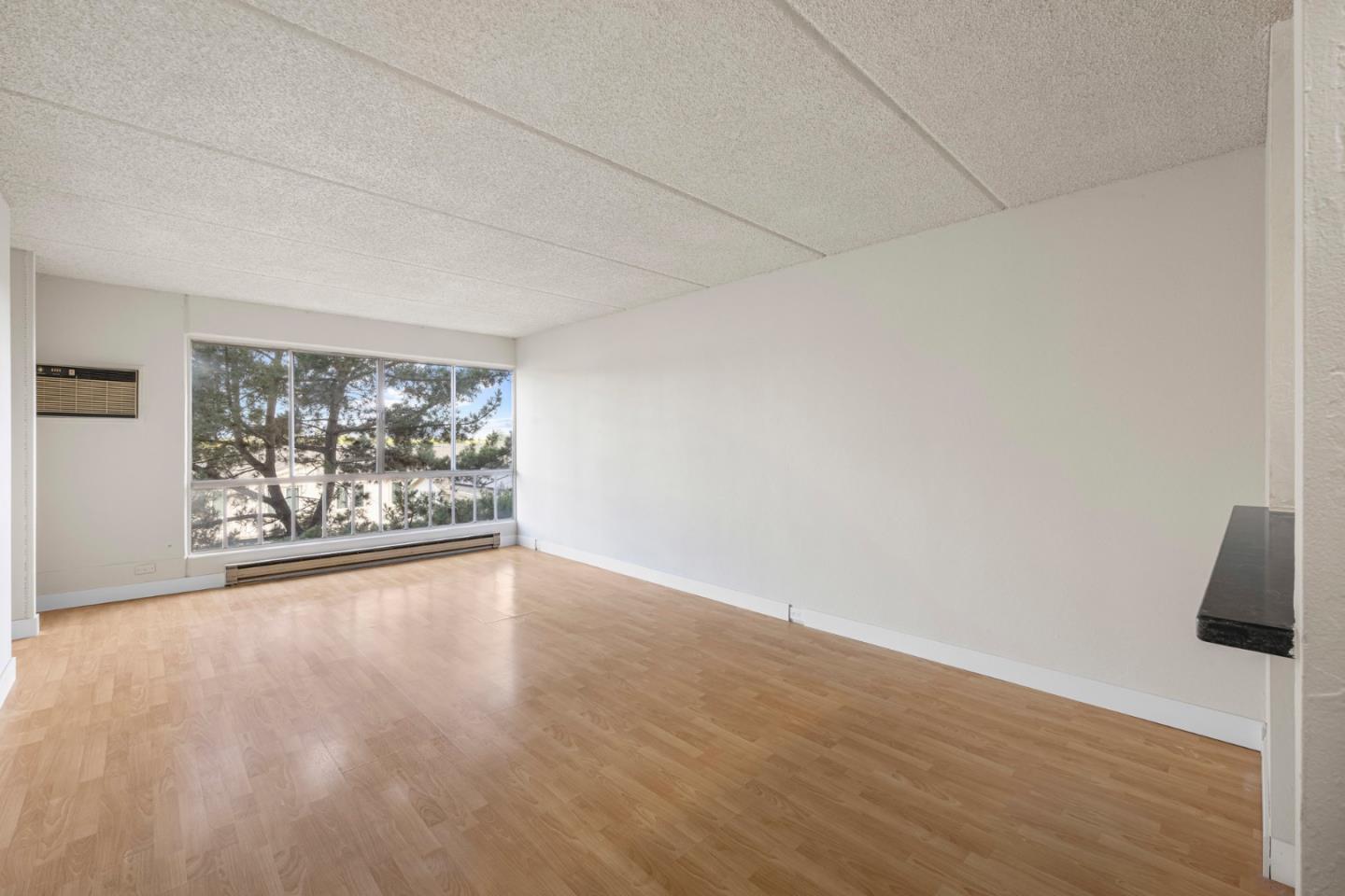 Detail Gallery Image 12 of 37 For 1700 Civic Center Dr #404,  Santa Clara,  CA 95050 - 1 Beds | 1 Baths