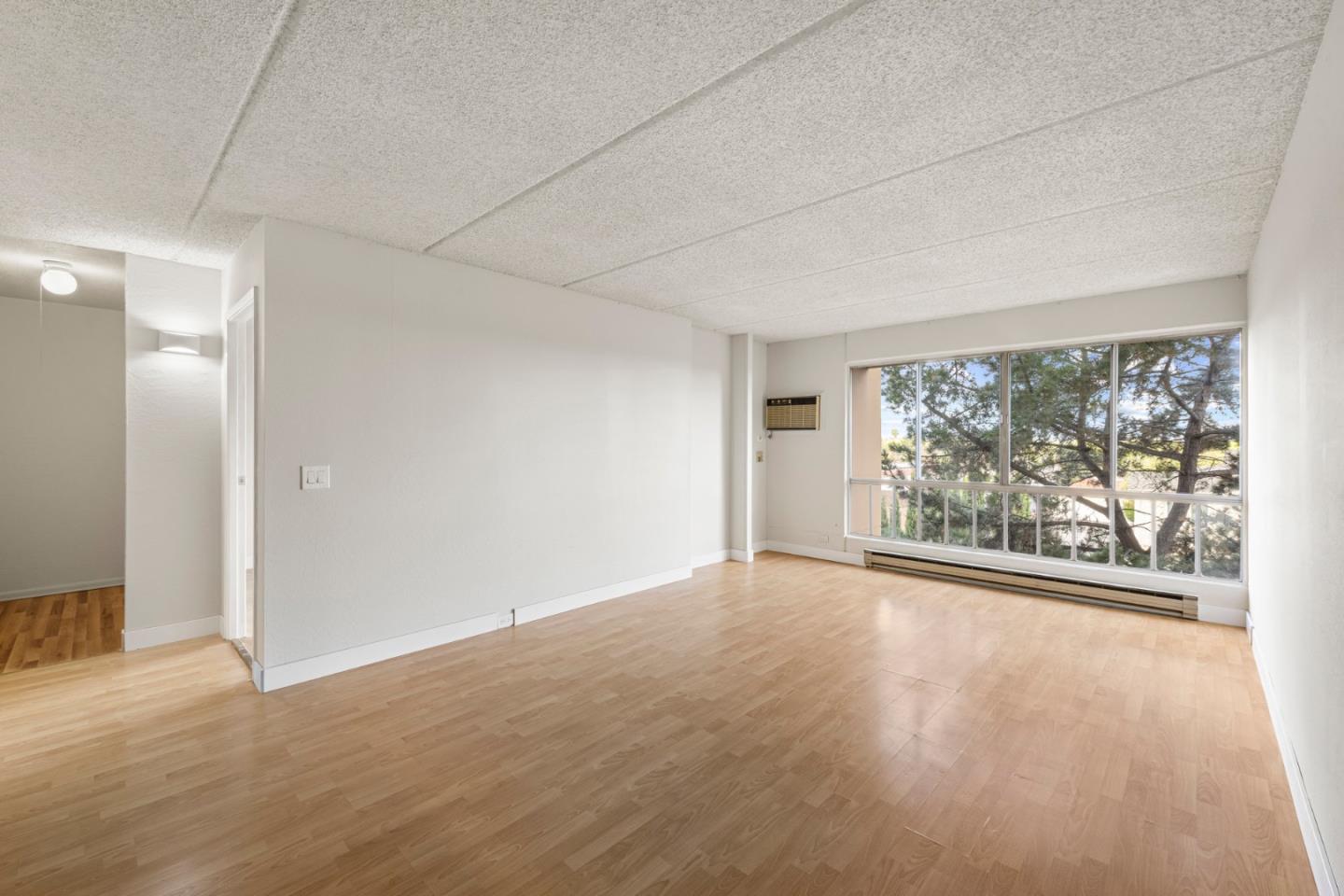 Detail Gallery Image 13 of 37 For 1700 Civic Center Dr #404,  Santa Clara,  CA 95050 - 1 Beds | 1 Baths