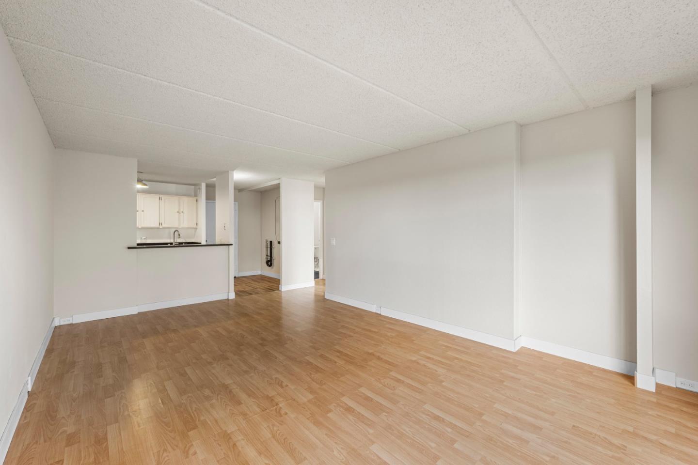 Detail Gallery Image 17 of 37 For 1700 Civic Center Dr #404,  Santa Clara,  CA 95050 - 1 Beds | 1 Baths