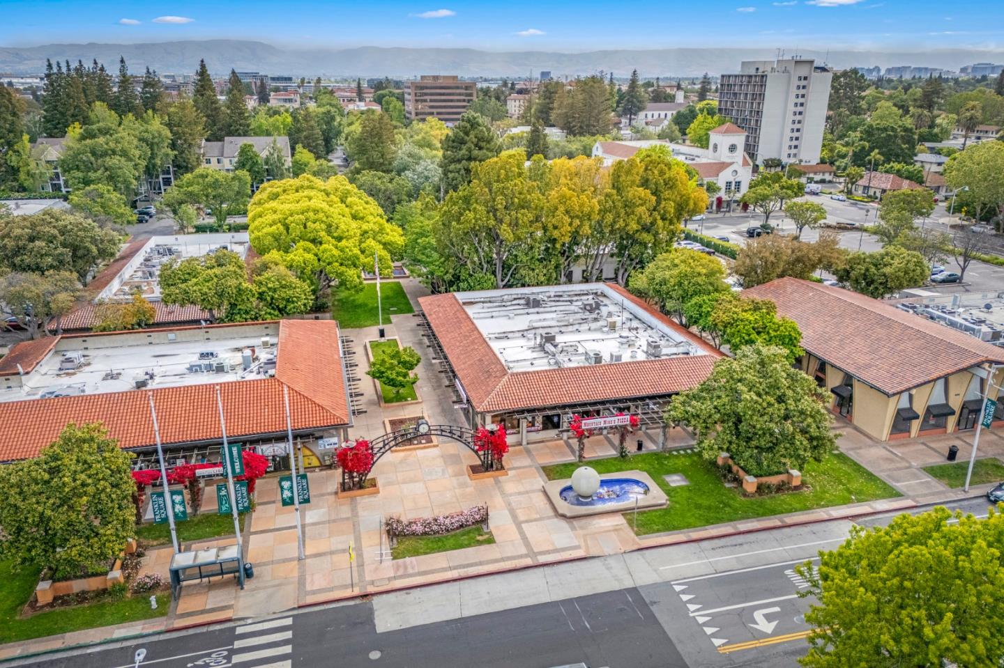 Detail Gallery Image 34 of 37 For 1700 Civic Center Dr #404,  Santa Clara,  CA 95050 - 1 Beds | 1 Baths