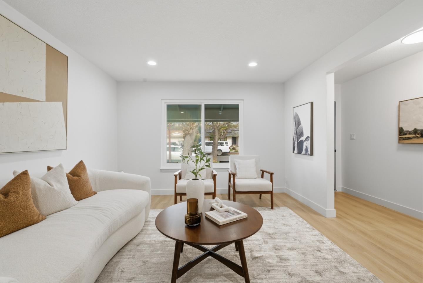 Detail Gallery Image 8 of 45 For 98 Springhaven Ct, San Jose,  CA 95111 - 3 Beds | 2 Baths