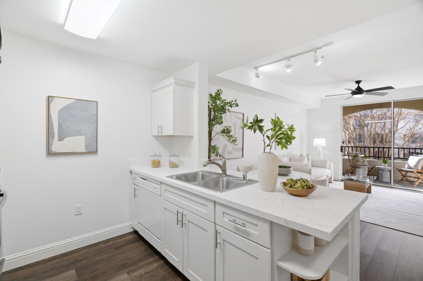 Detail Gallery Image 3 of 26 For 1550 Technology Dr #3084,  San Jose,  CA 95110 - 1 Beds | 1 Baths