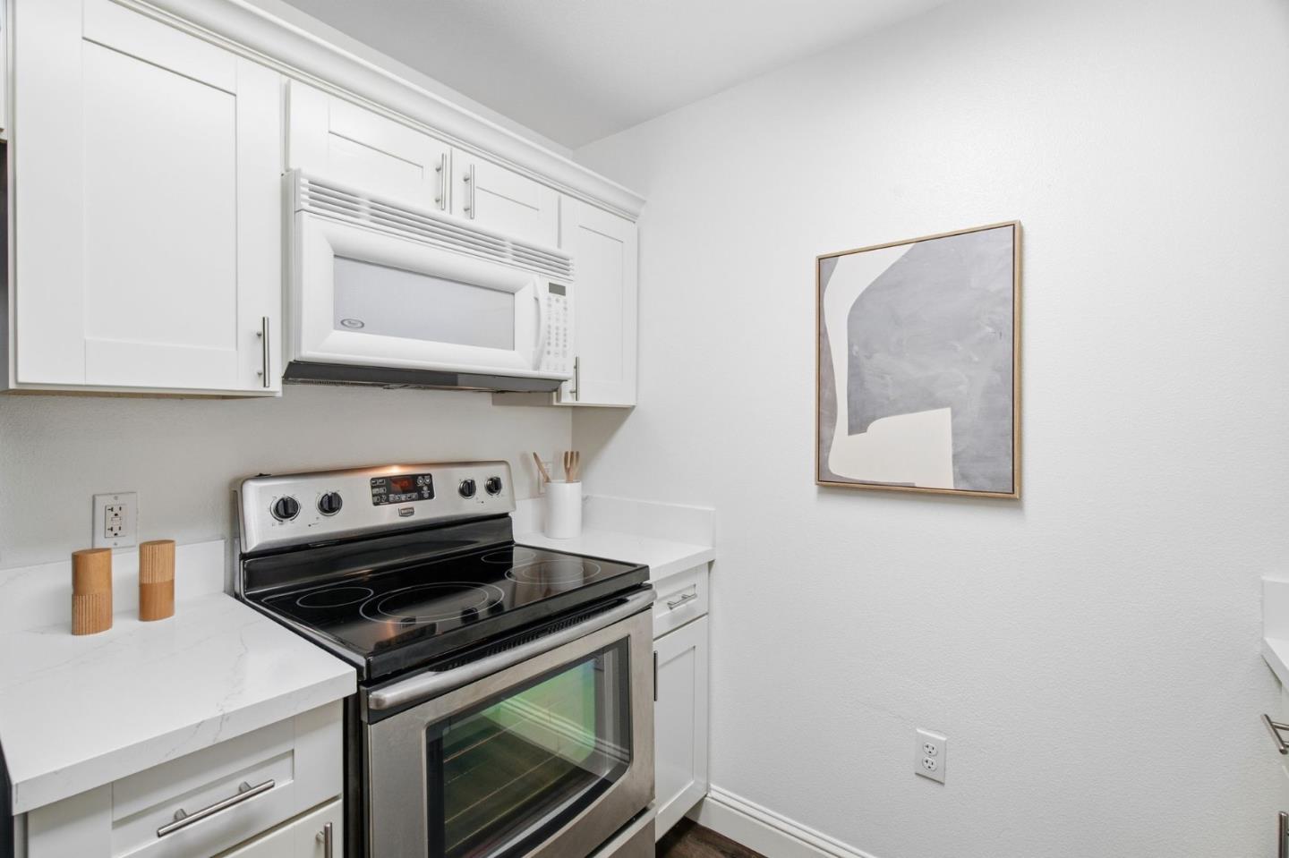 Detail Gallery Image 4 of 26 For 1550 Technology Dr #3084,  San Jose,  CA 95110 - 1 Beds | 1 Baths