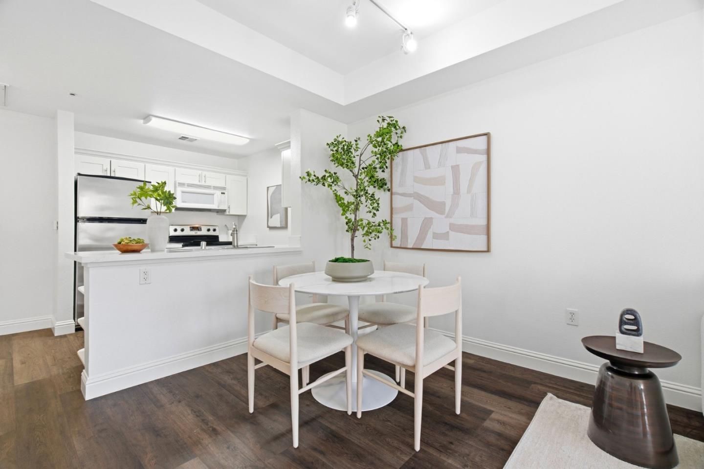 Detail Gallery Image 9 of 26 For 1550 Technology Dr #3084,  San Jose,  CA 95110 - 1 Beds | 1 Baths