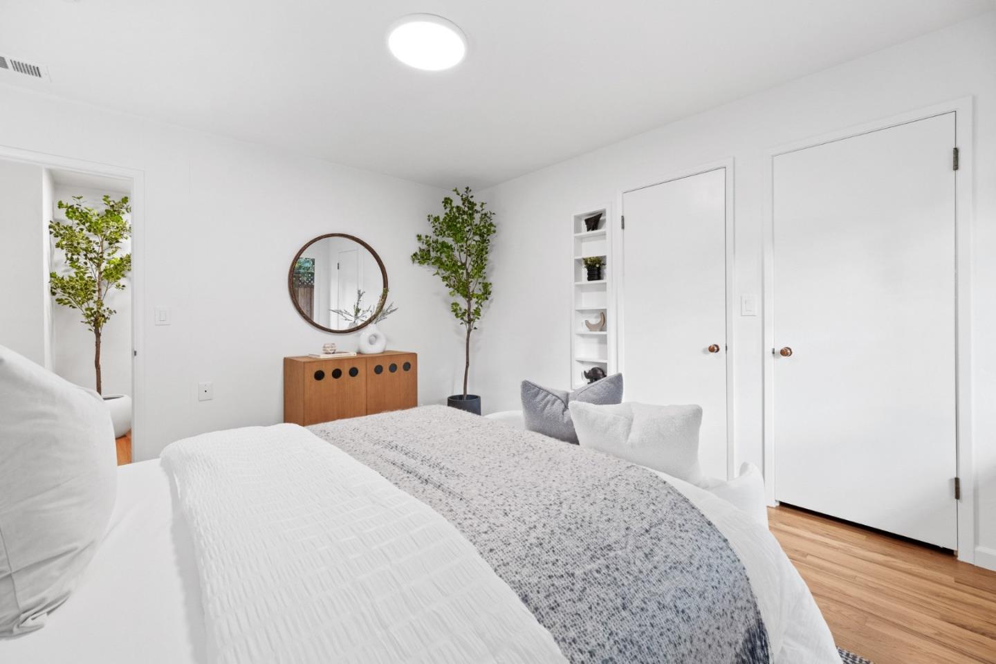 Detail Gallery Image 23 of 40 For 225 Lauella Ct, Mountain View,  CA 94041 - 3 Beds | 2 Baths