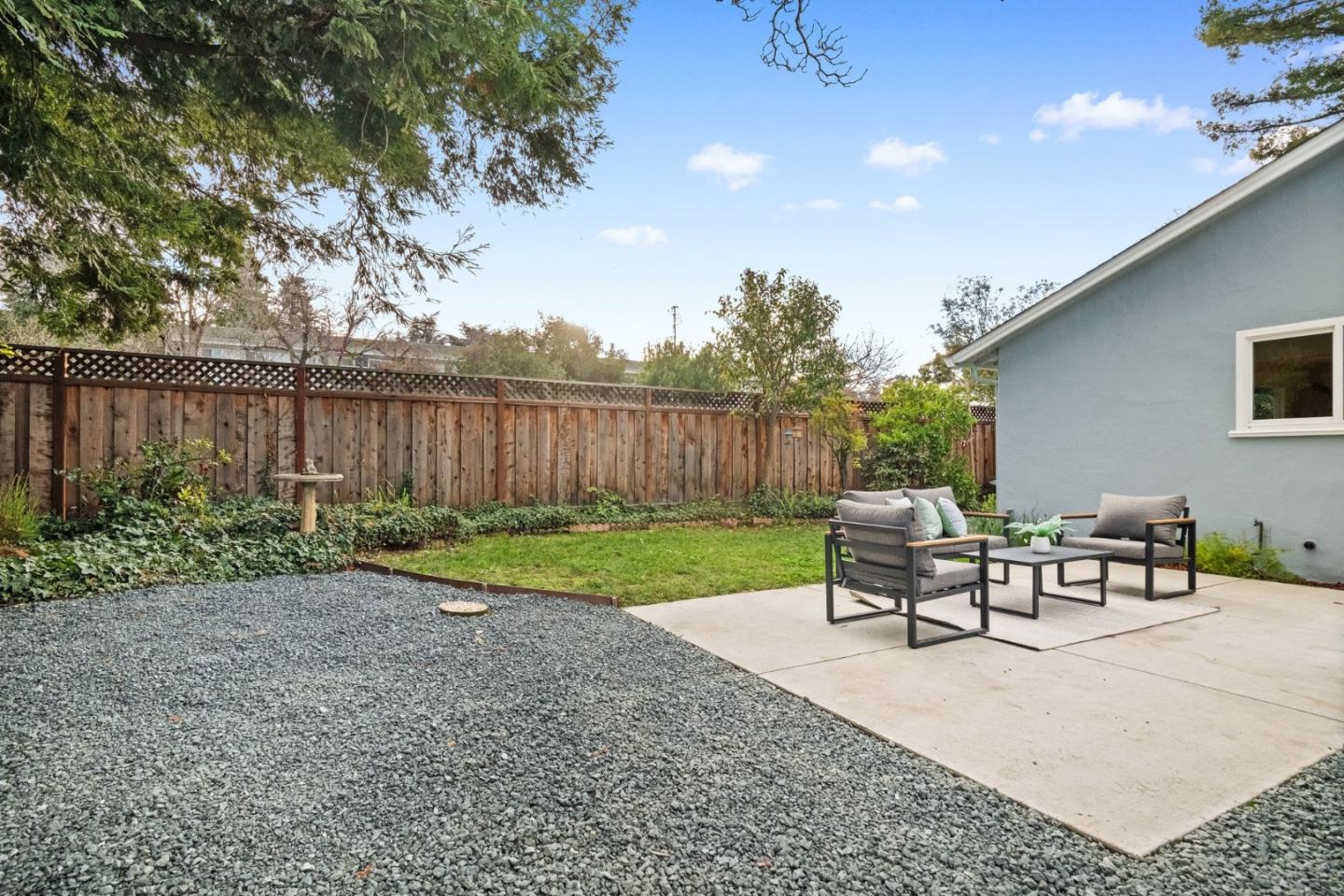 Detail Gallery Image 30 of 40 For 225 Lauella Ct, Mountain View,  CA 94041 - 3 Beds | 2 Baths
