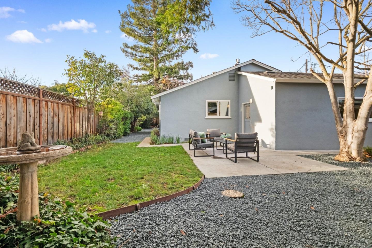Detail Gallery Image 33 of 40 For 225 Lauella Ct, Mountain View,  CA 94041 - 3 Beds | 2 Baths