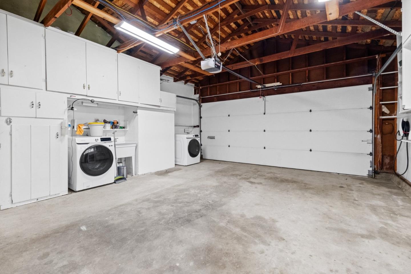 Detail Gallery Image 36 of 40 For 225 Lauella Ct, Mountain View,  CA 94041 - 3 Beds | 2 Baths