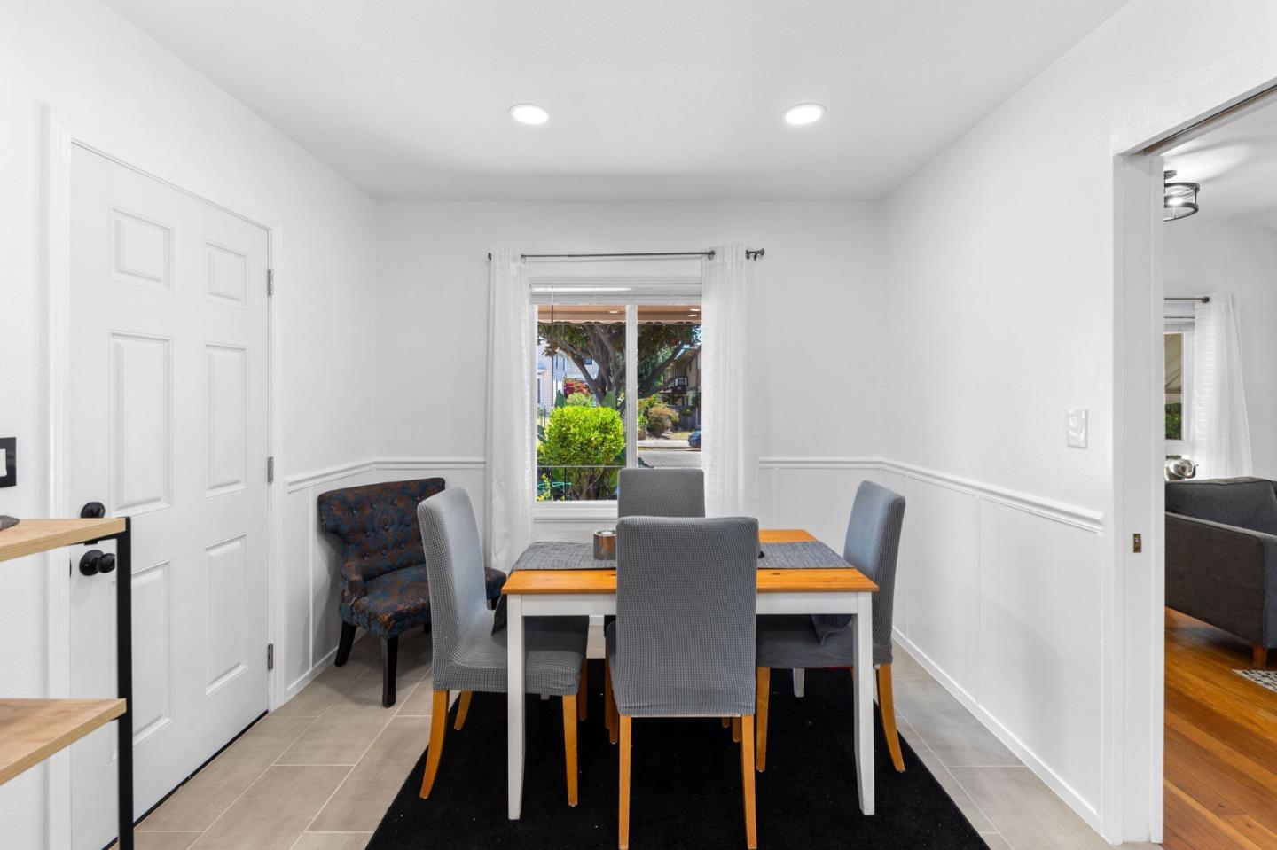 Detail Gallery Image 16 of 36 For 348 Maud Ave, San Leandro,  CA 94577 - 2 Beds | 2 Baths