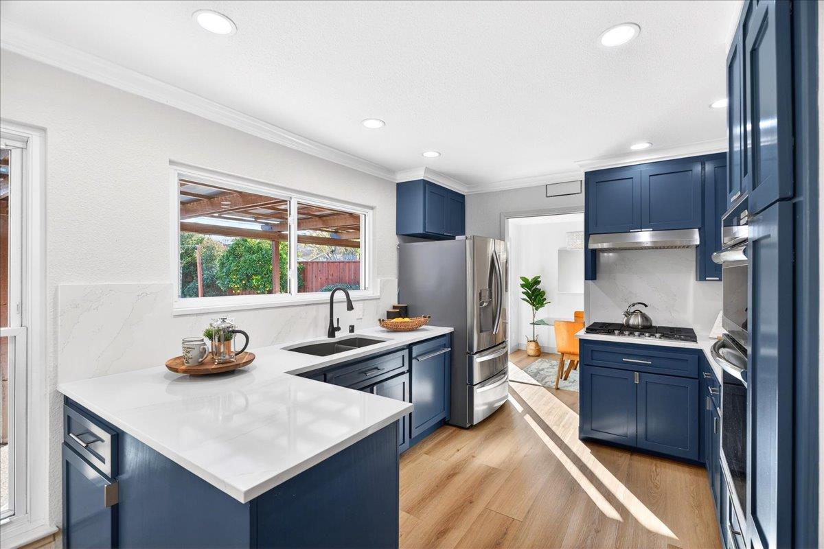 Detail Gallery Image 13 of 48 For 1342 Carrie Lee Way, San Jose,  CA 95118 - 3 Beds | 2/1 Baths