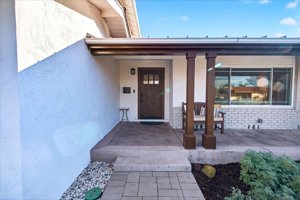 Detail Gallery Image 3 of 48 For 1342 Carrie Lee Way, San Jose,  CA 95118 - 3 Beds | 2/1 Baths