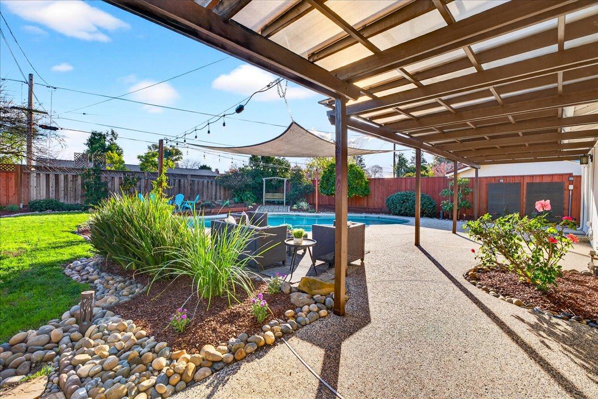 Detail Gallery Image 34 of 48 For 1342 Carrie Lee Way, San Jose,  CA 95118 - 3 Beds | 2/1 Baths