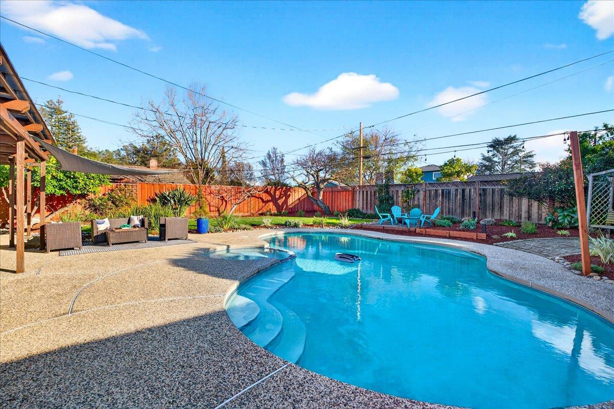 Detail Gallery Image 35 of 48 For 1342 Carrie Lee Way, San Jose,  CA 95118 - 3 Beds | 2/1 Baths