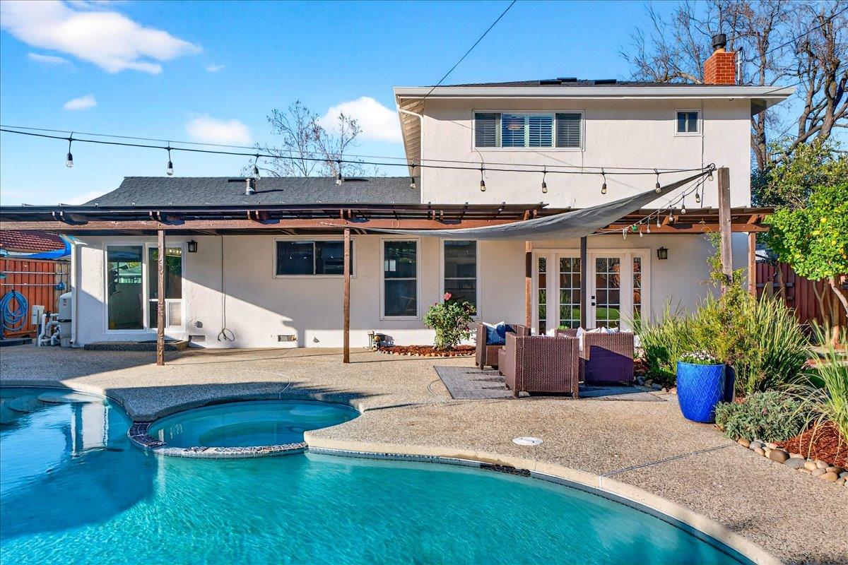 Detail Gallery Image 38 of 48 For 1342 Carrie Lee Way, San Jose,  CA 95118 - 3 Beds | 2/1 Baths