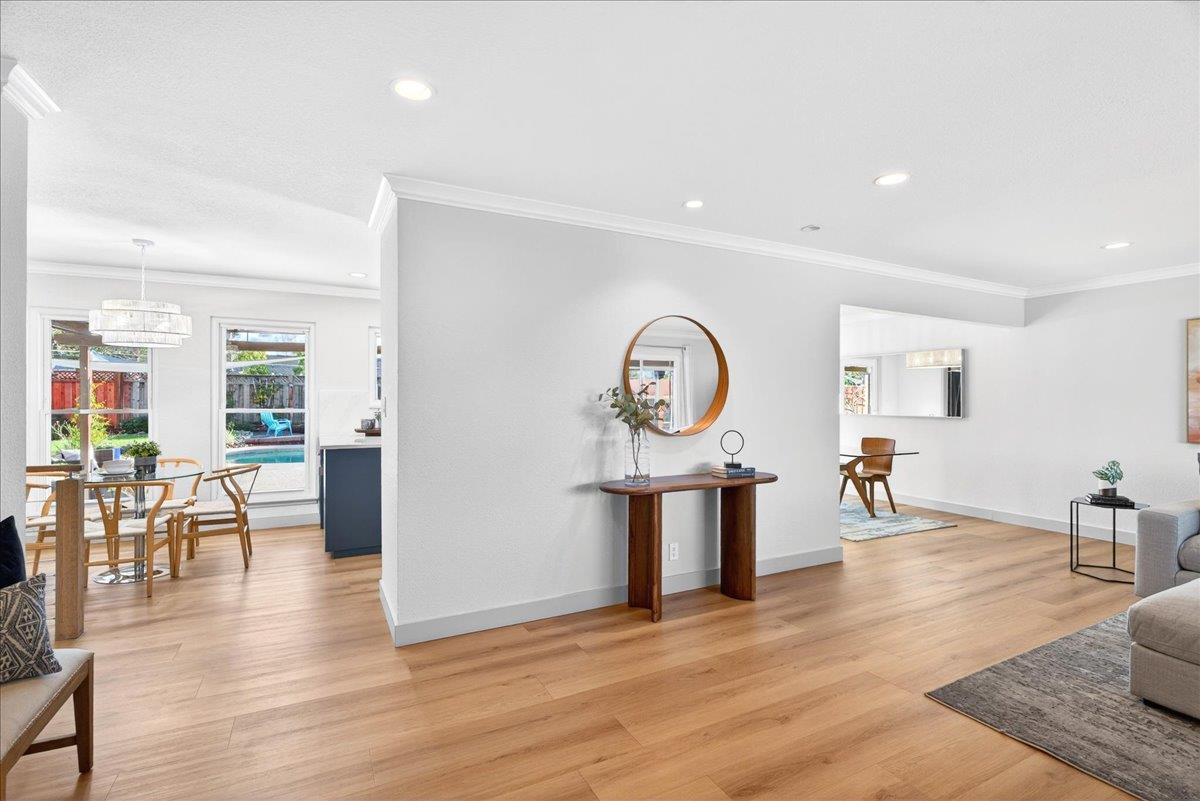 Detail Gallery Image 5 of 48 For 1342 Carrie Lee Way, San Jose,  CA 95118 - 3 Beds | 2/1 Baths